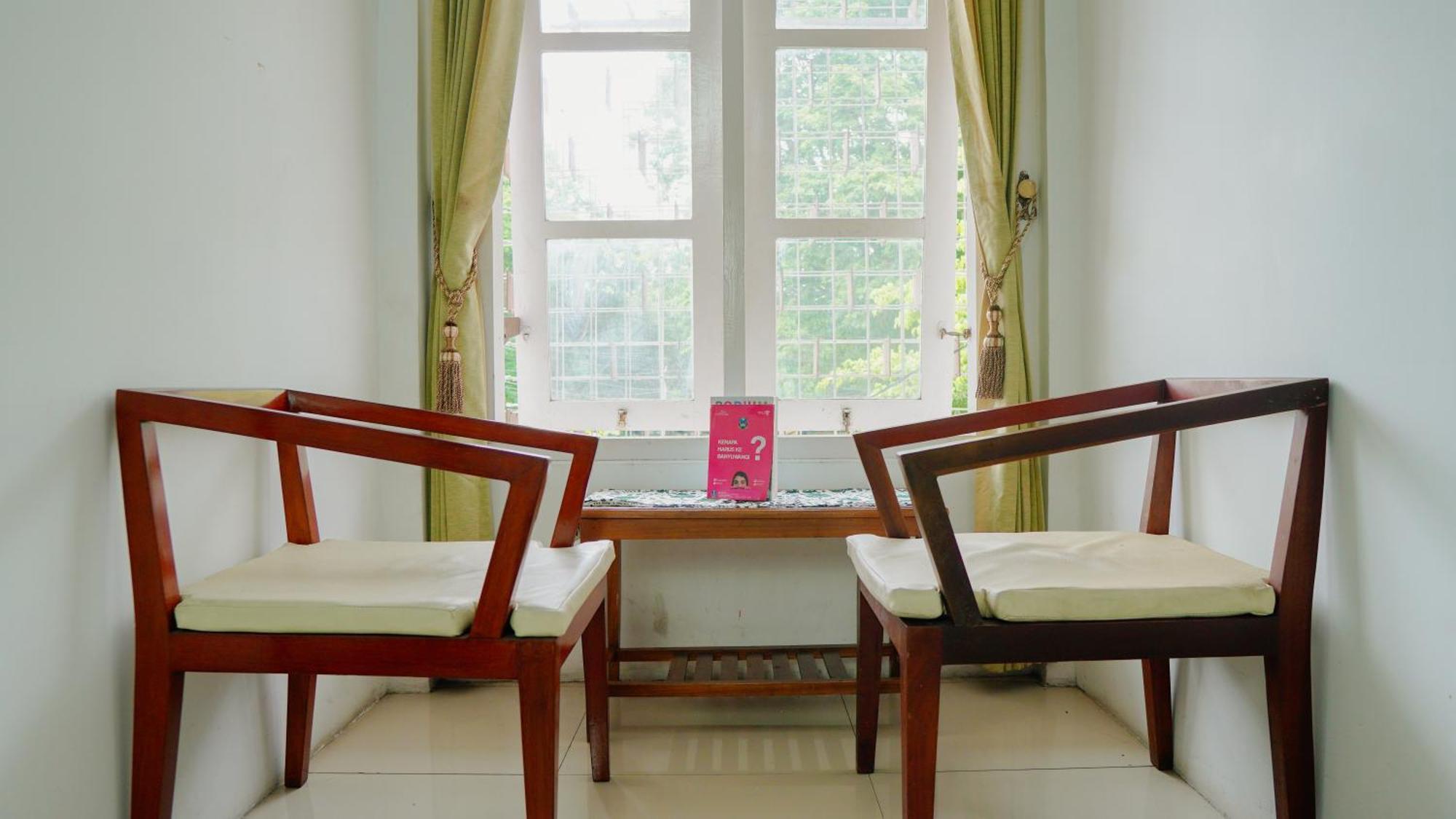Dormitory Tourism Sritanjung Banyuwangi By Gajahsora Management Dış mekan fotoğraf