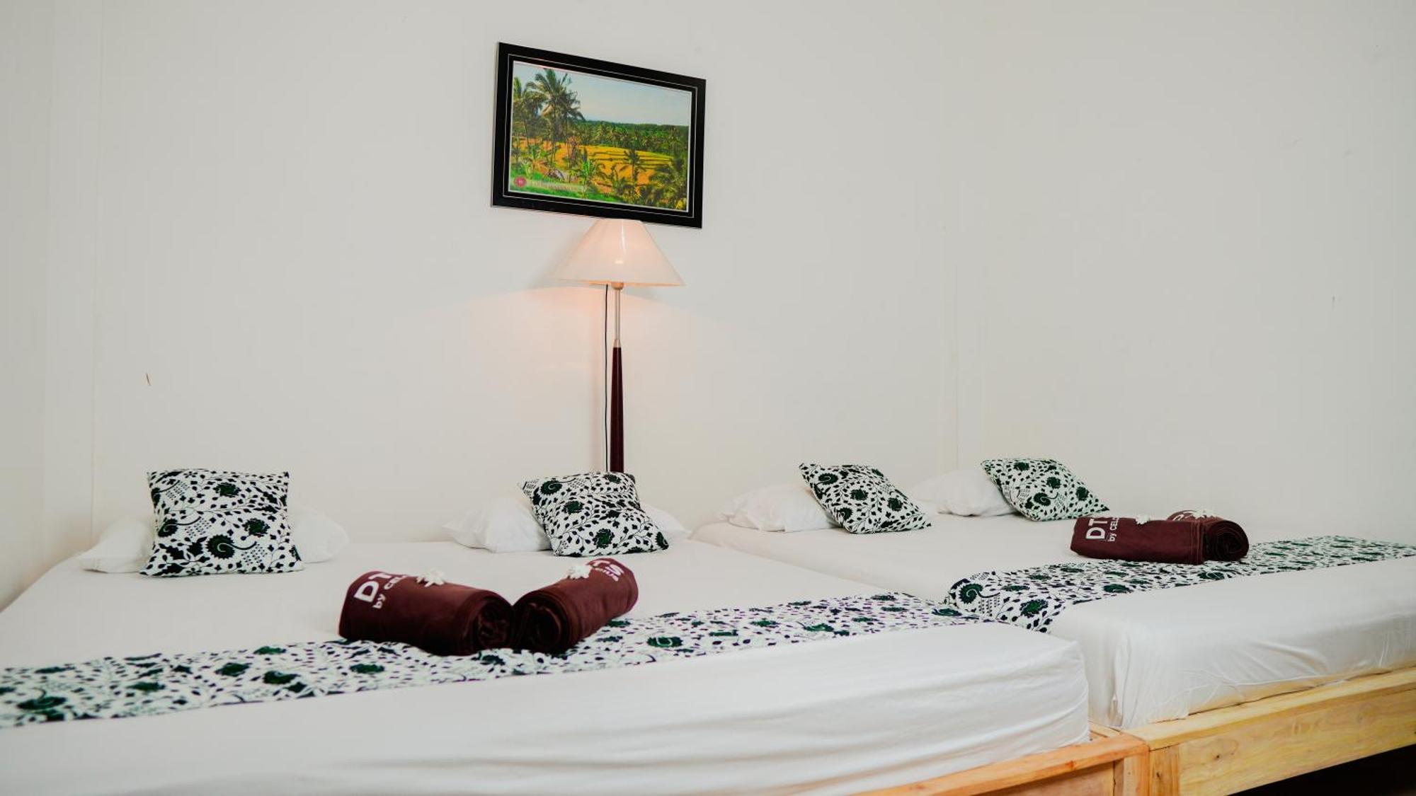 Dormitory Tourism Sritanjung Banyuwangi By Gajahsora Management Dış mekan fotoğraf