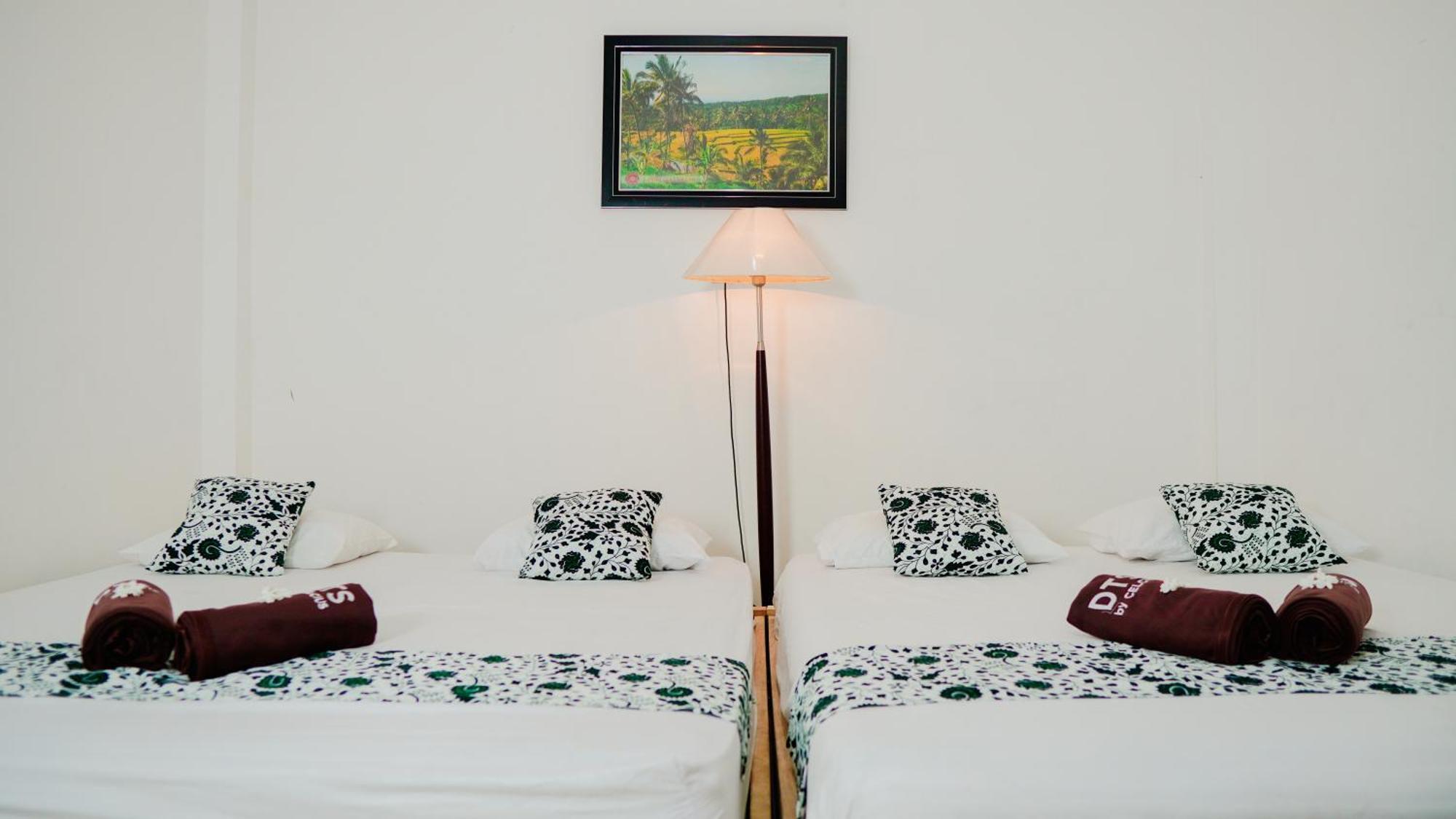 Dormitory Tourism Sritanjung Banyuwangi By Gajahsora Management Dış mekan fotoğraf